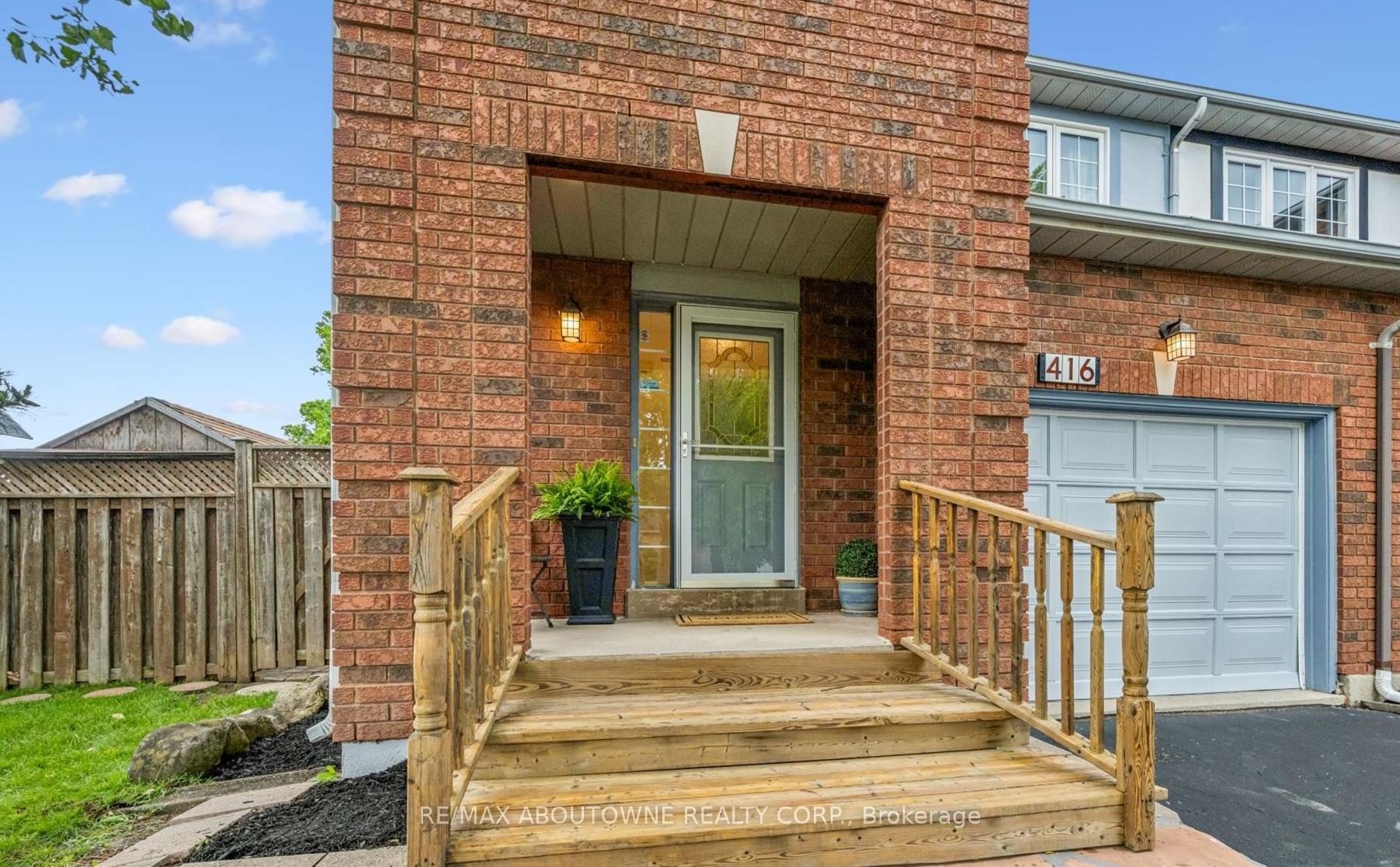 Photo 3 of 416 Marlatt Drive, Oakville, River Oaks — HOMEH