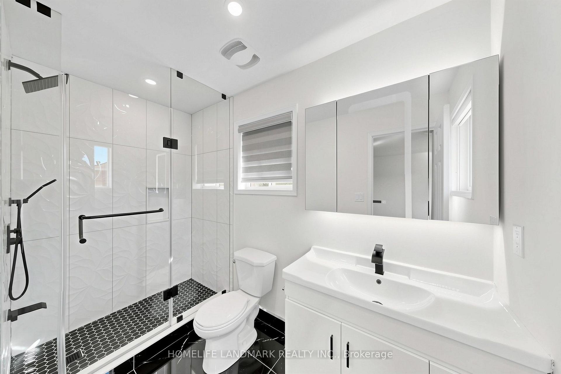 Photo 38 of 199 Purcell Crescent, Vaughan, Maple — HOMEH
