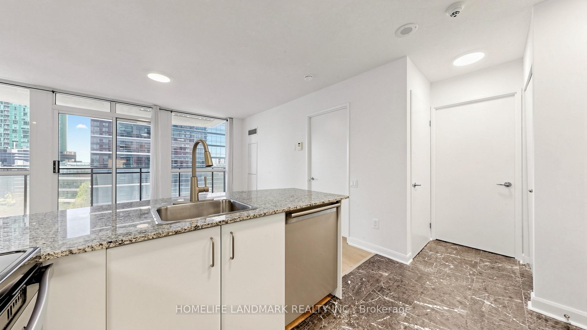 Photo 15 of Unit 1105, 33 Sheppard Avenue E, North York, Willowdale East — HOMEH