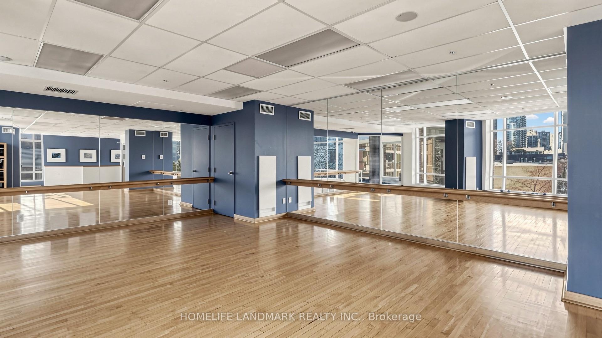 Photo 33 of Unit 1105, 33 Sheppard Avenue E, North York, Willowdale East — HOMEH