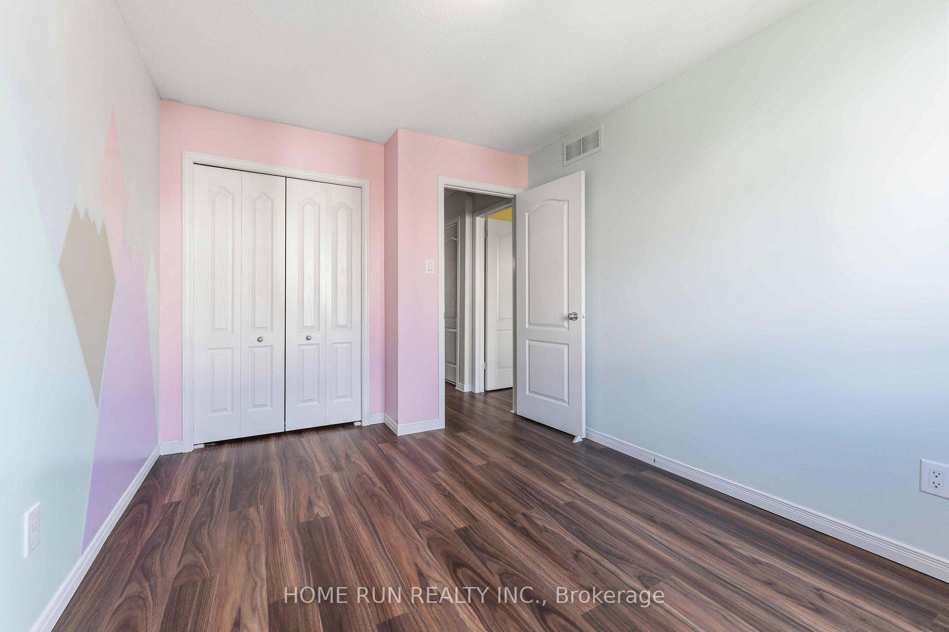 Photo 23 of 230 Badgeley Avenue, Ottawa, Kanata - Kanata Lakes/Heritage Hills — HOMEH