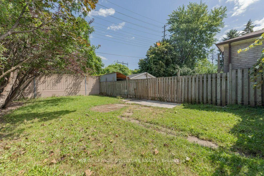 Photo 33 of 676 Abana Road, Mississauga, Cooksville — HOMEH