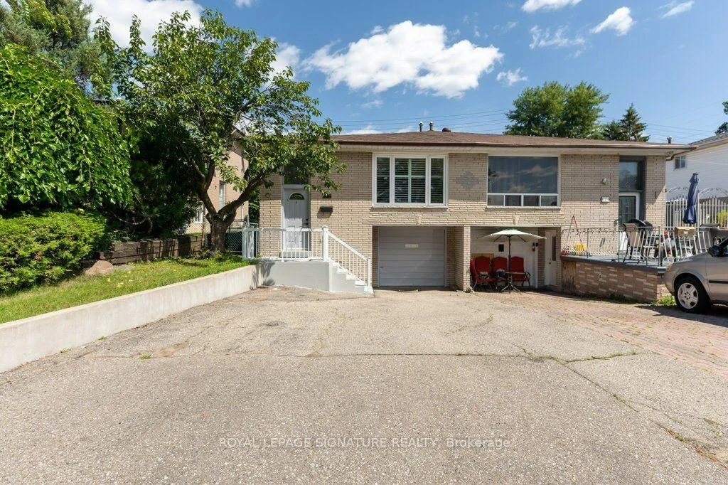 Photo 35 of 676 Abana Road, Mississauga, Cooksville — HOMEH
