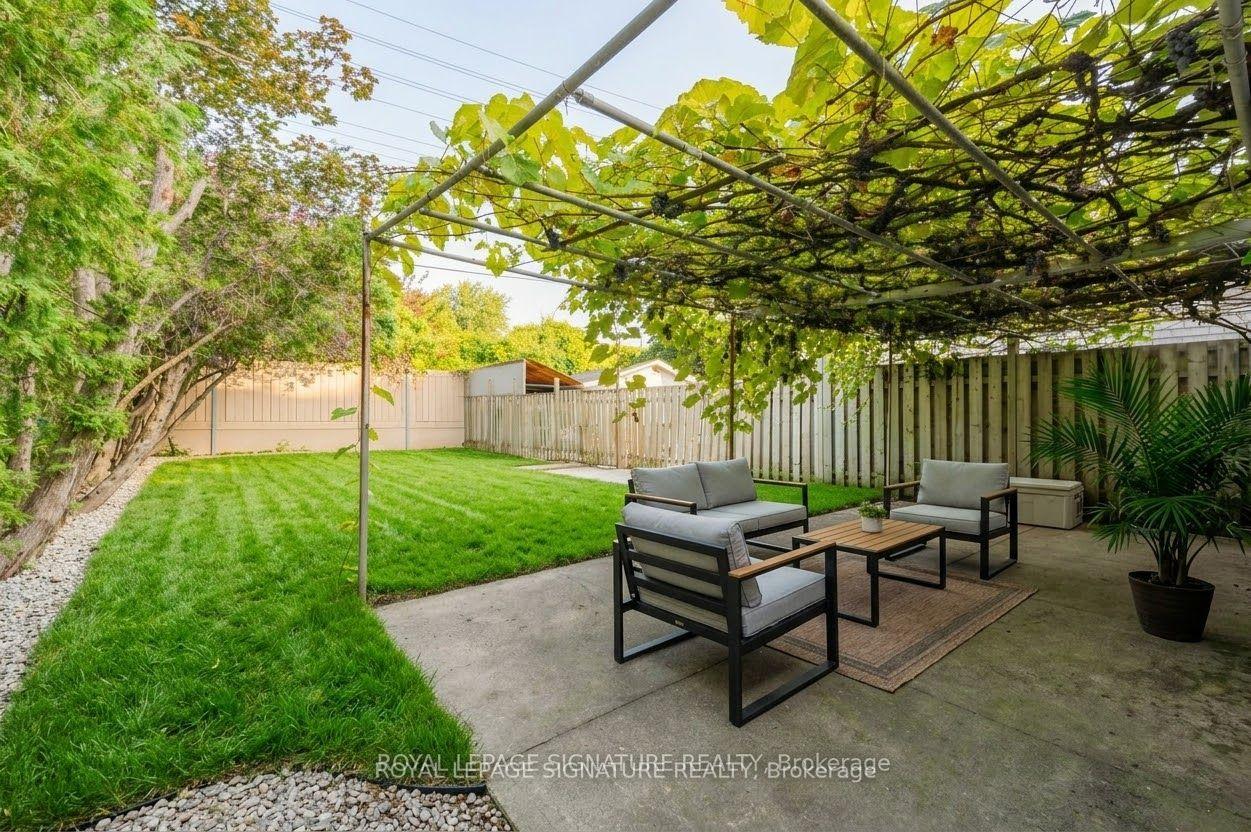 Photo 36 of 676 Abana Road, Mississauga, Cooksville — HOMEH