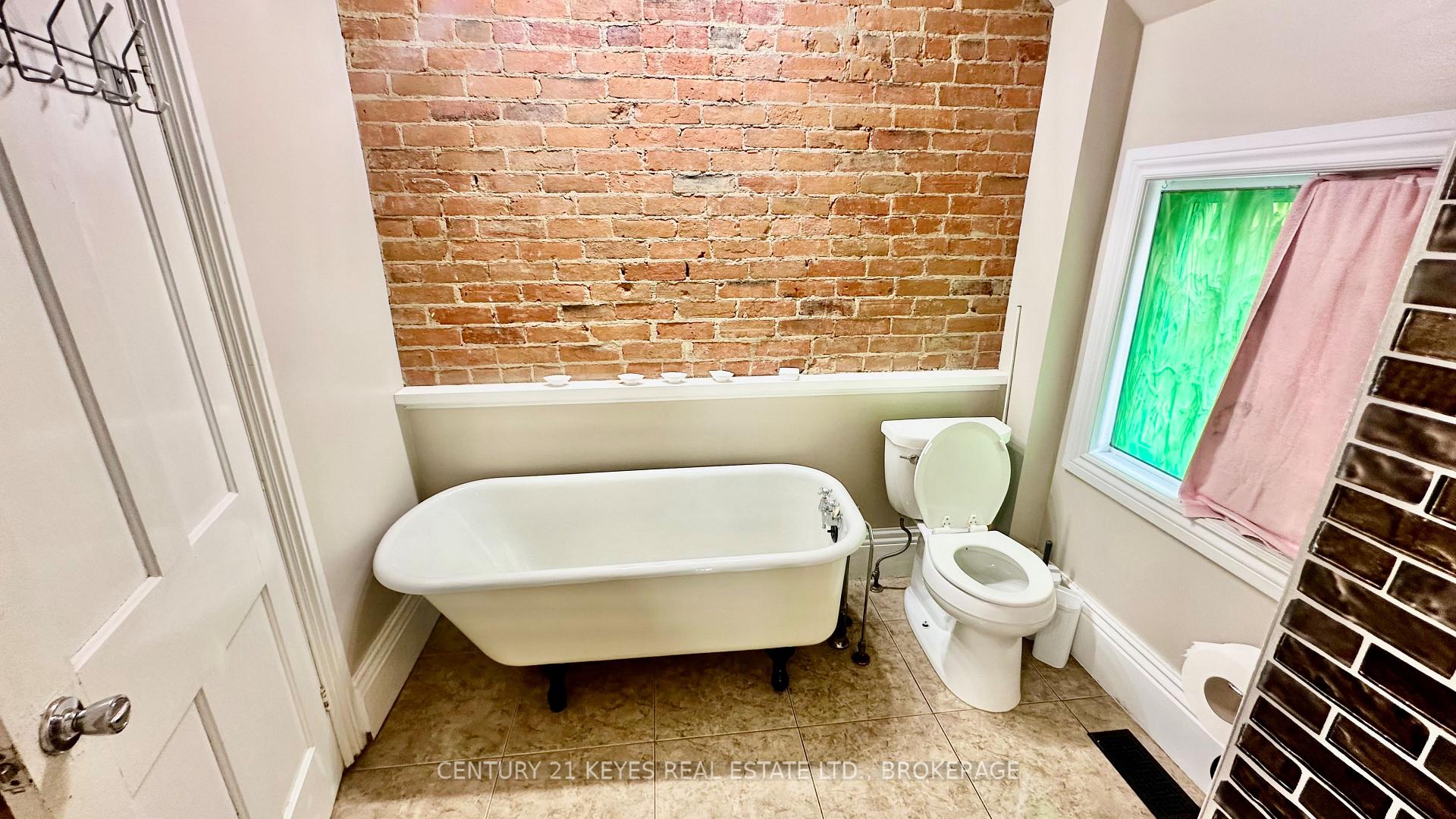 Photo 12 of 216 Brock Street, Gananoque, Gananoque — HOMEH