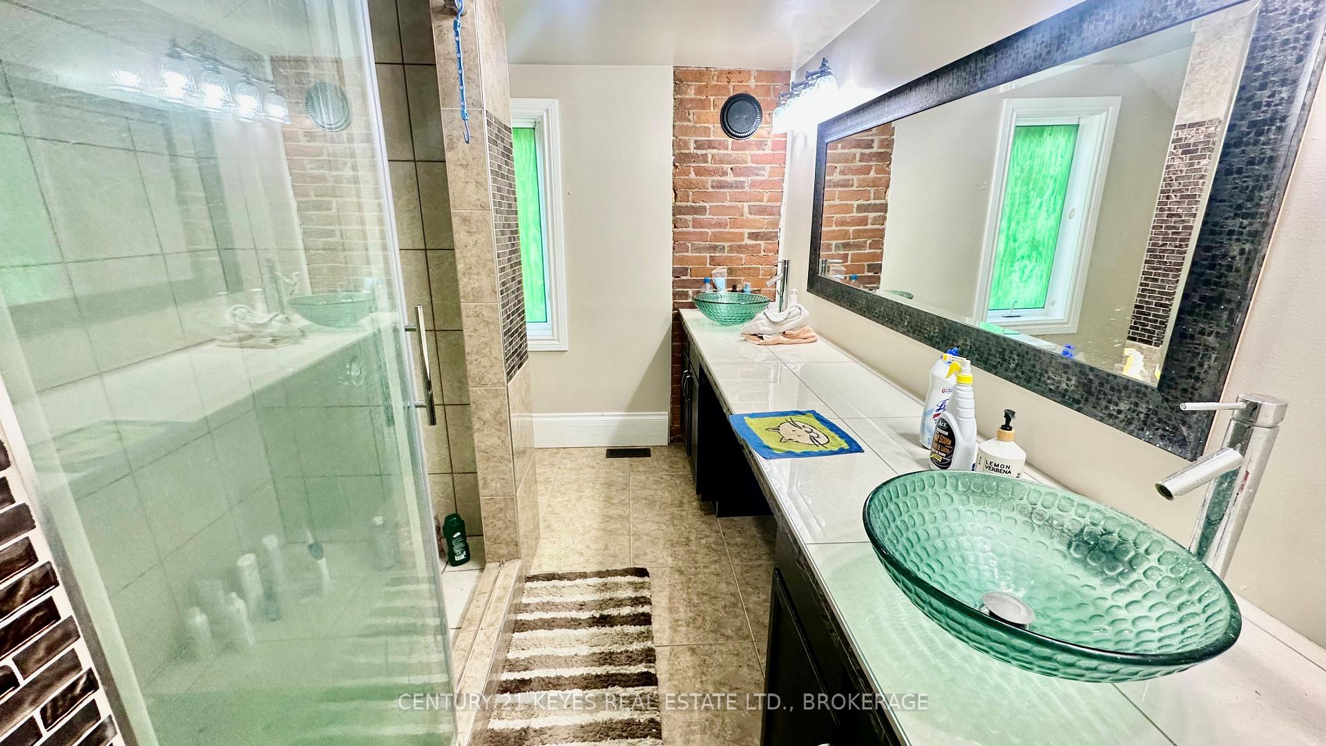 Photo 14 of 216 Brock Street, Gananoque, Gananoque — HOMEH