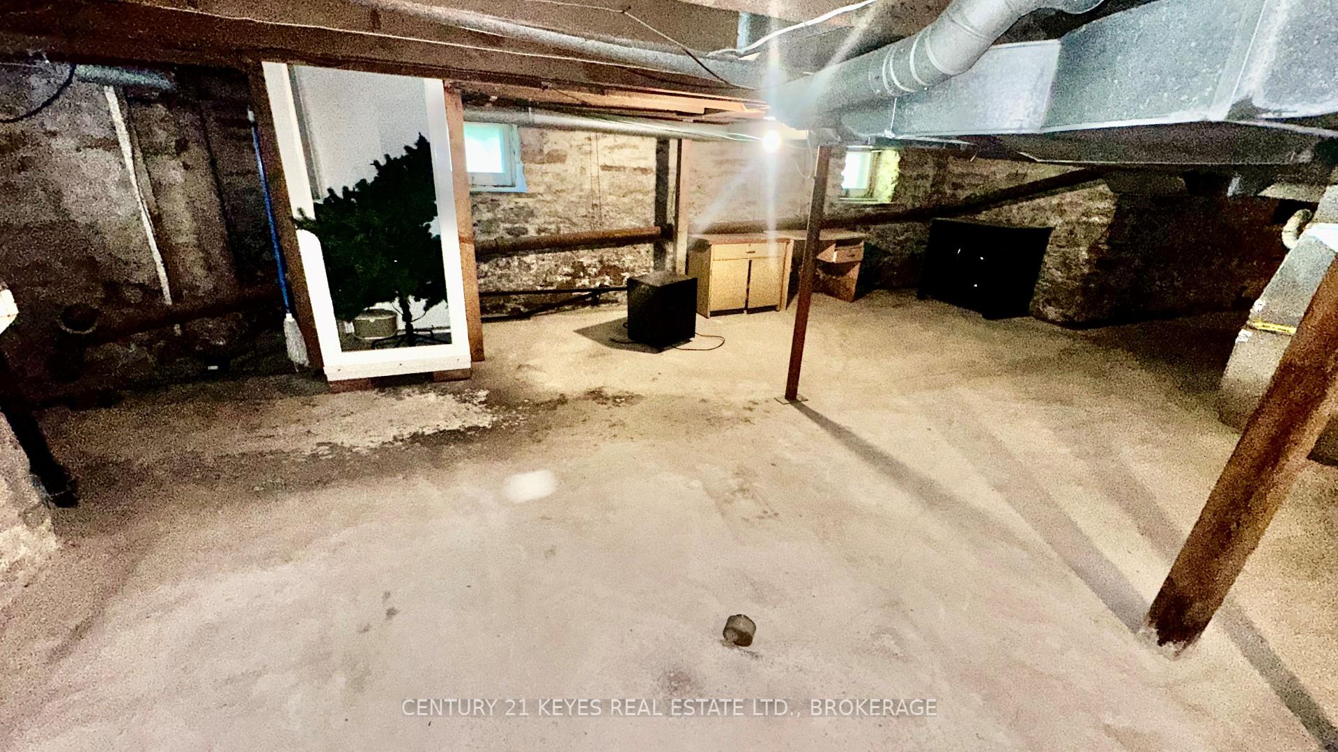 Photo 29 of 216 Brock Street, Gananoque, Gananoque — HOMEH