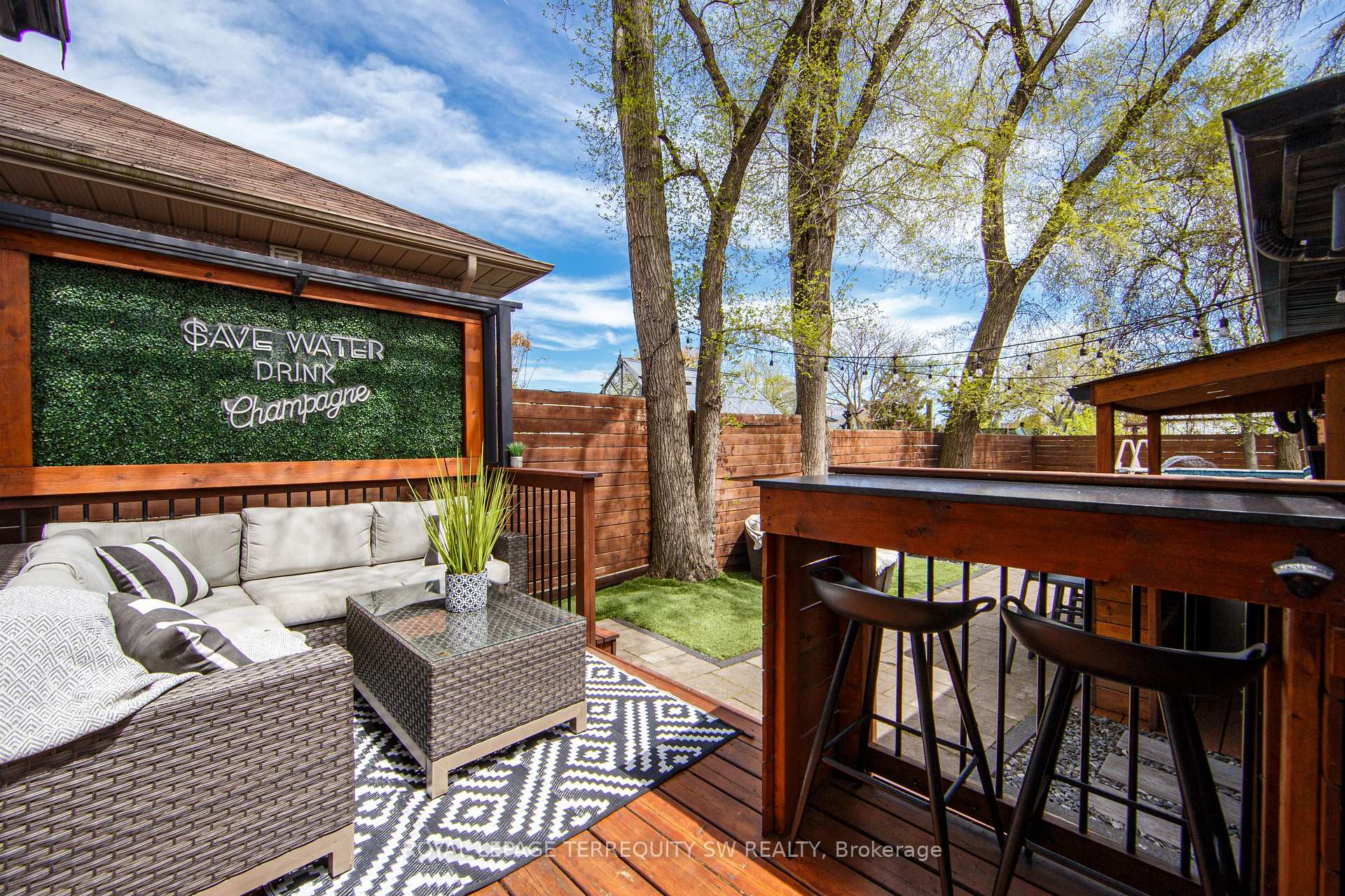 Photo 36 of 888 Fourth Street, Mississauga, Lakeview — HOMEH