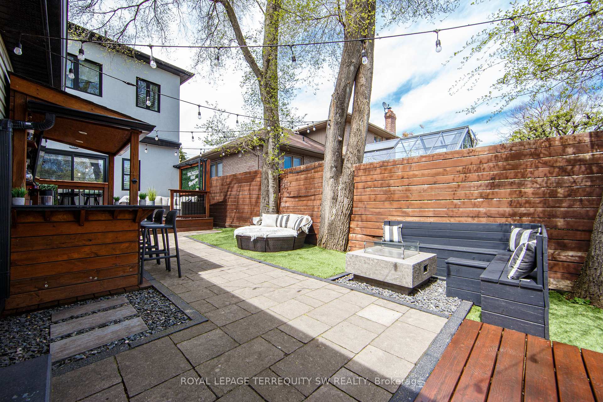 Photo 40 of 888 Fourth Street, Mississauga, Lakeview — HOMEH