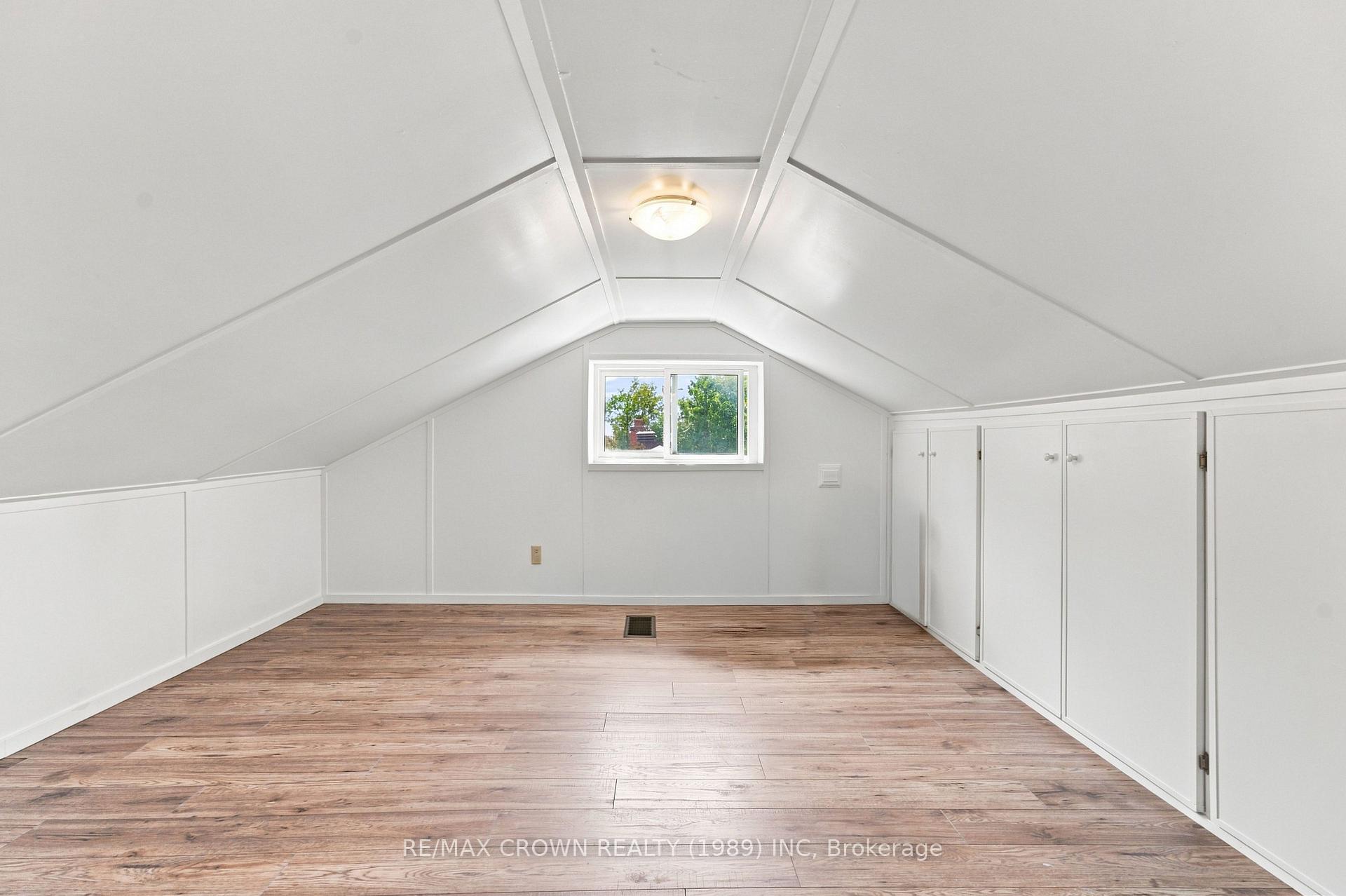 Photo 21 of 262 Lee Avenue, North Bay, Ferris — HOMEH
