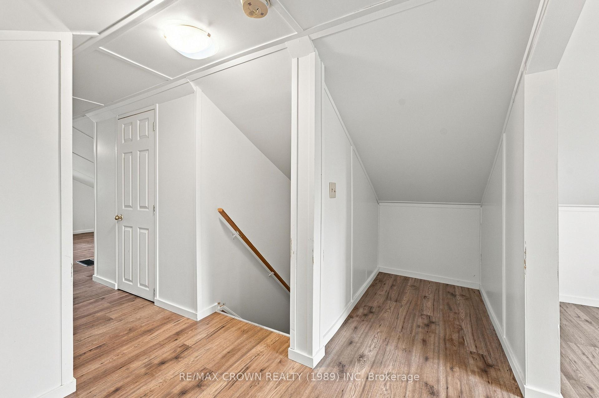Photo 23 of 262 Lee Avenue, North Bay, Ferris — HOMEH