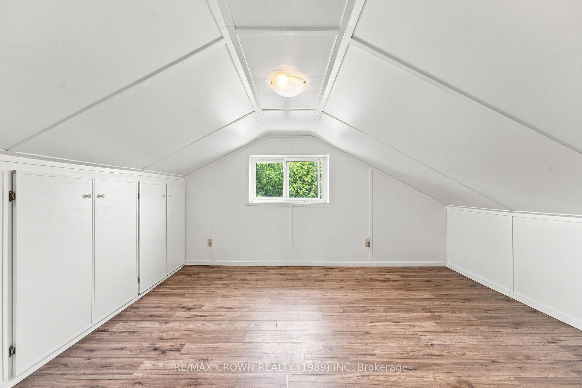 Photo 24 of 262 Lee Avenue, North Bay, Ferris — HOMEH