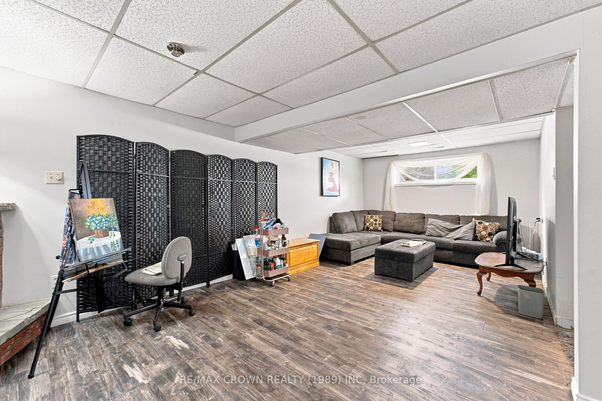 Photo 27 of 262 Lee Avenue, North Bay, Ferris — HOMEH