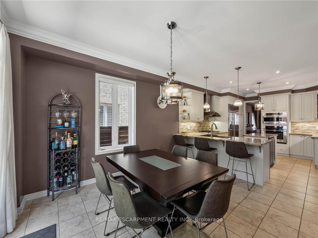 Photo 8 of 80 Sutherland Crescent, Hamilton, Ancaster — HOMEH