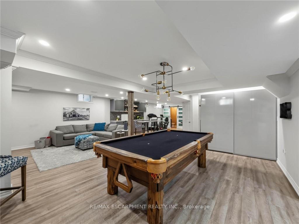 Photo 24 of 80 Sutherland Crescent, Hamilton, Ancaster — HOMEH