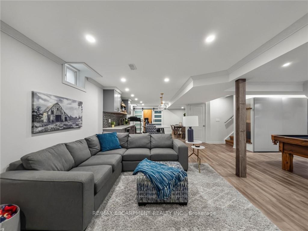 Photo 25 of 80 Sutherland Crescent, Hamilton, Ancaster — HOMEH