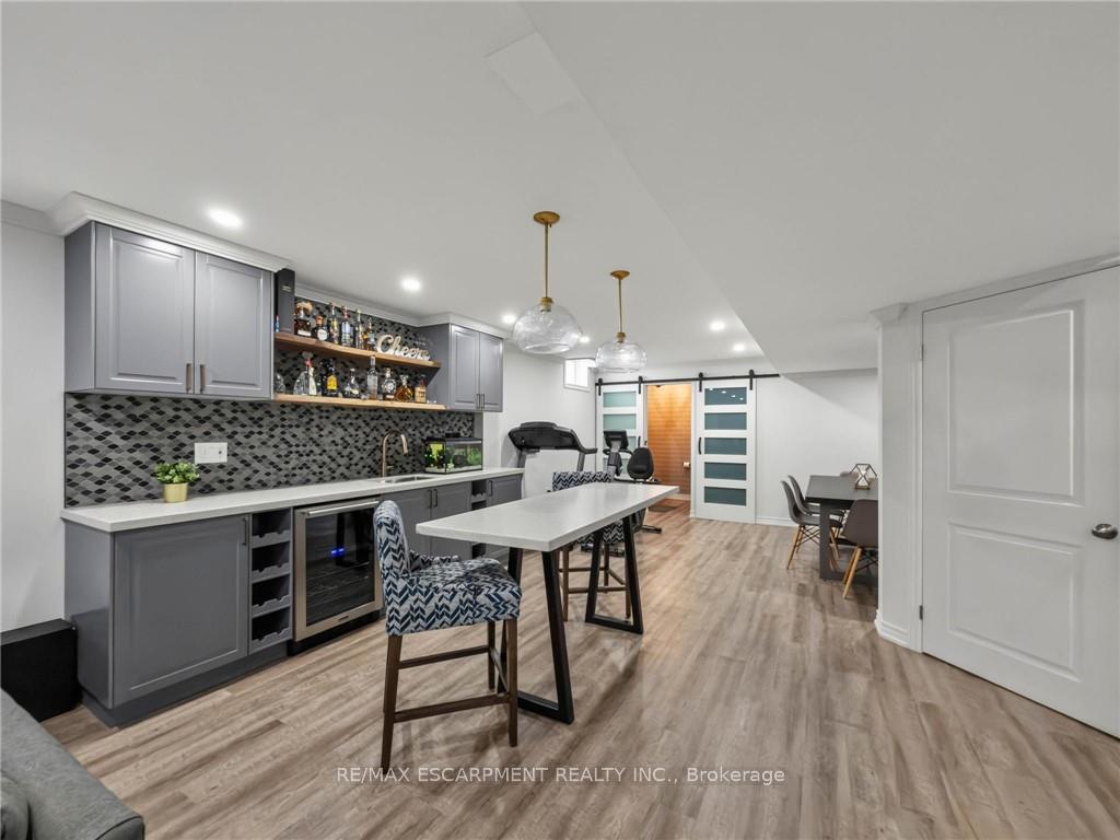 Photo 26 of 80 Sutherland Crescent, Hamilton, Ancaster — HOMEH