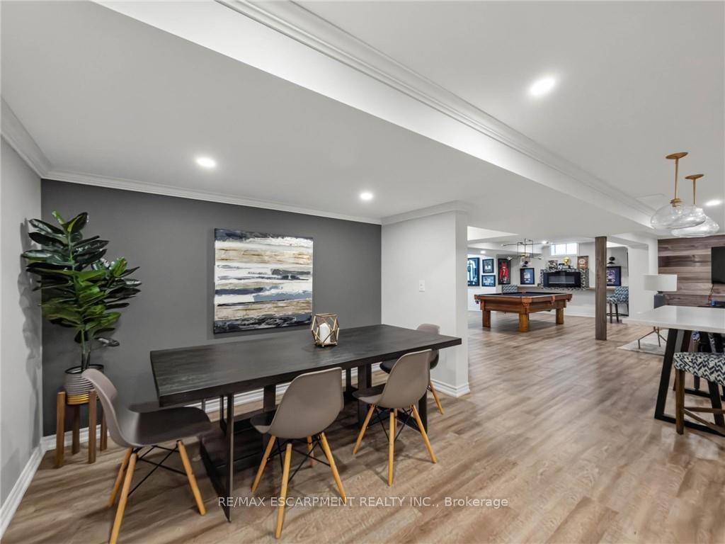 Photo 30 of 80 Sutherland Crescent, Hamilton, Ancaster — HOMEH
