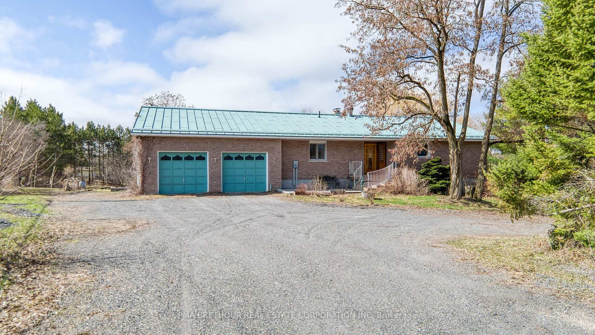 Photo of 2008 Pine Grove Road