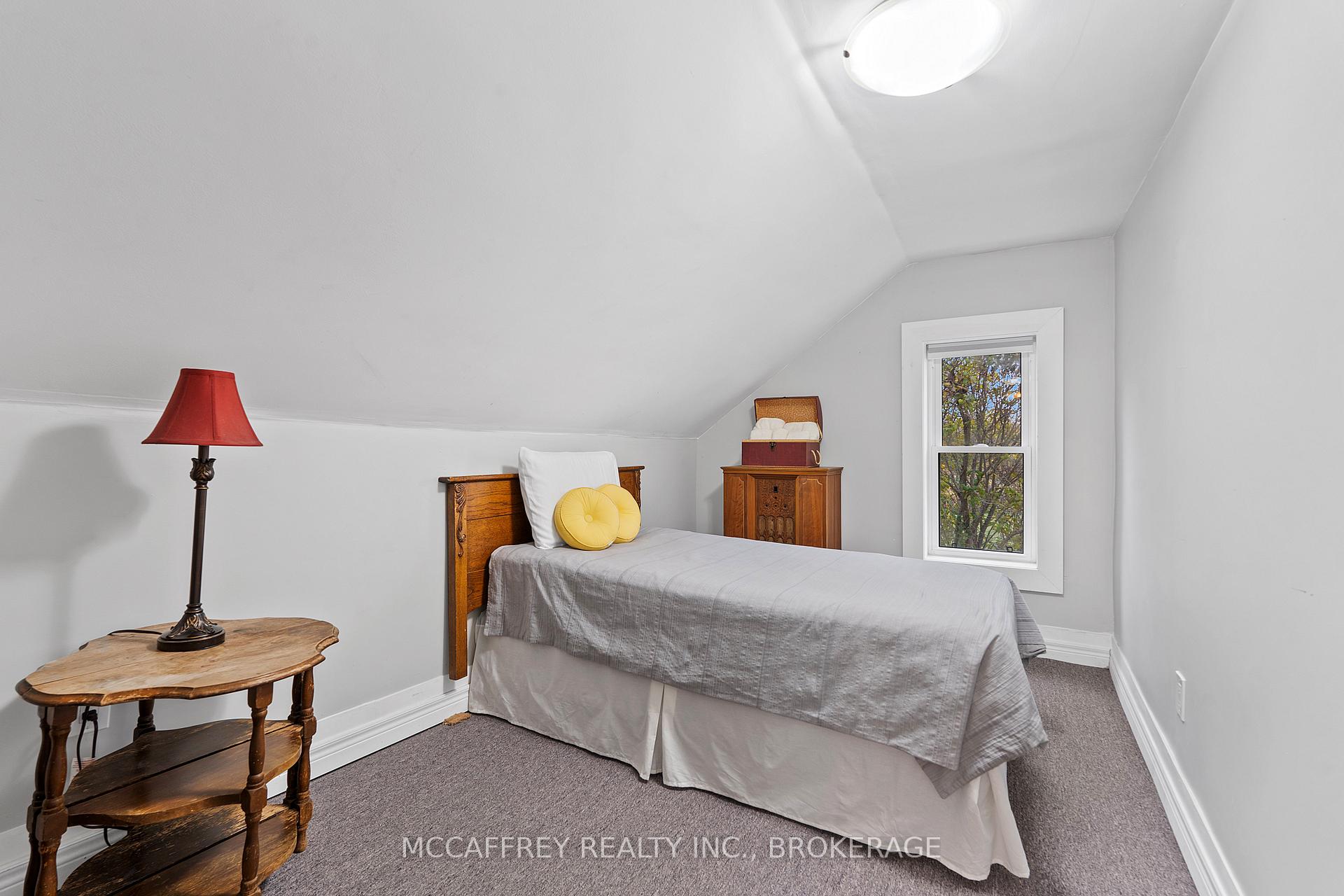 Photo 30 of 1549 Doyle Road, Loyalist, Lennox and Addington - South — HOMEH