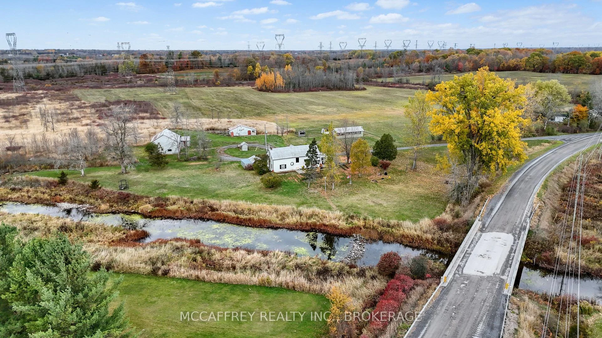 Photo 52 of 1549 Doyle Road, Loyalist, Lennox and Addington - South — HOMEH