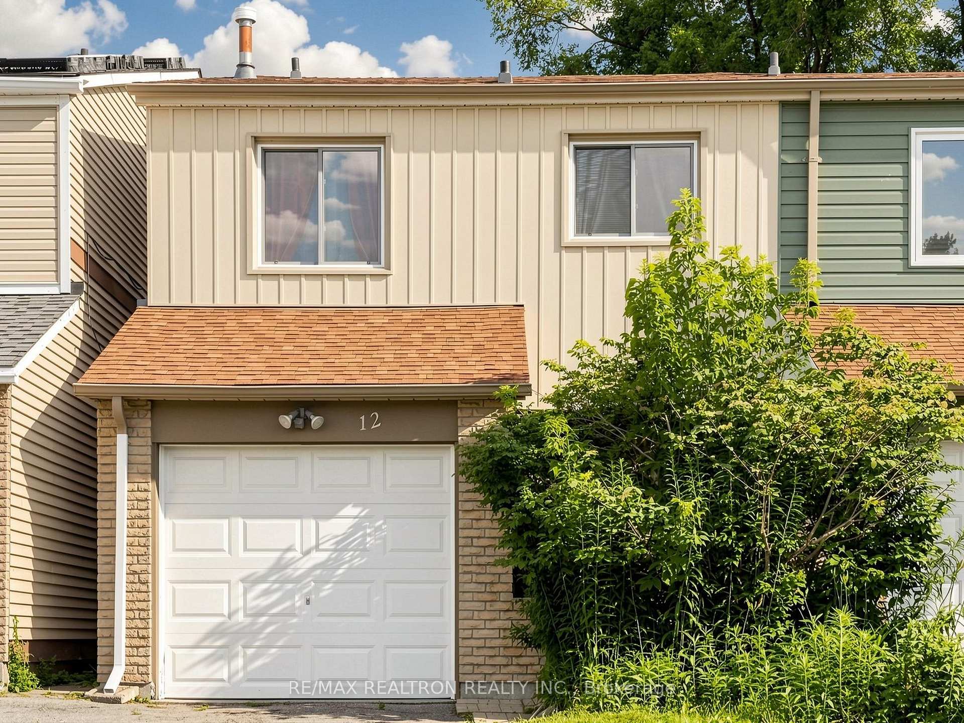 Photo 3 of 12 Robin Court, Barrie, Cundles East — HOMEH