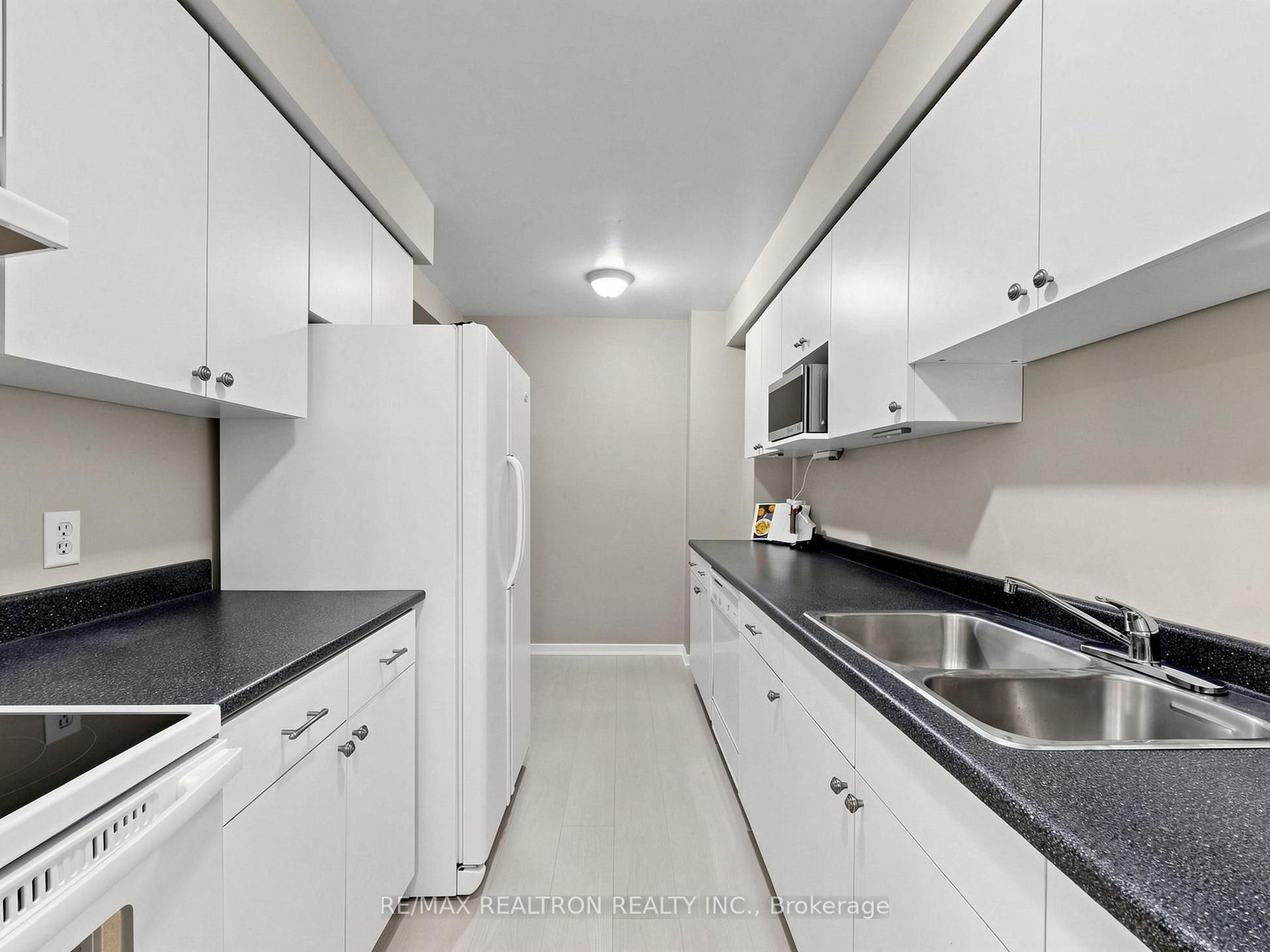 Photo 12 of 12 Robin Court, Barrie, Cundles East — HOMEH