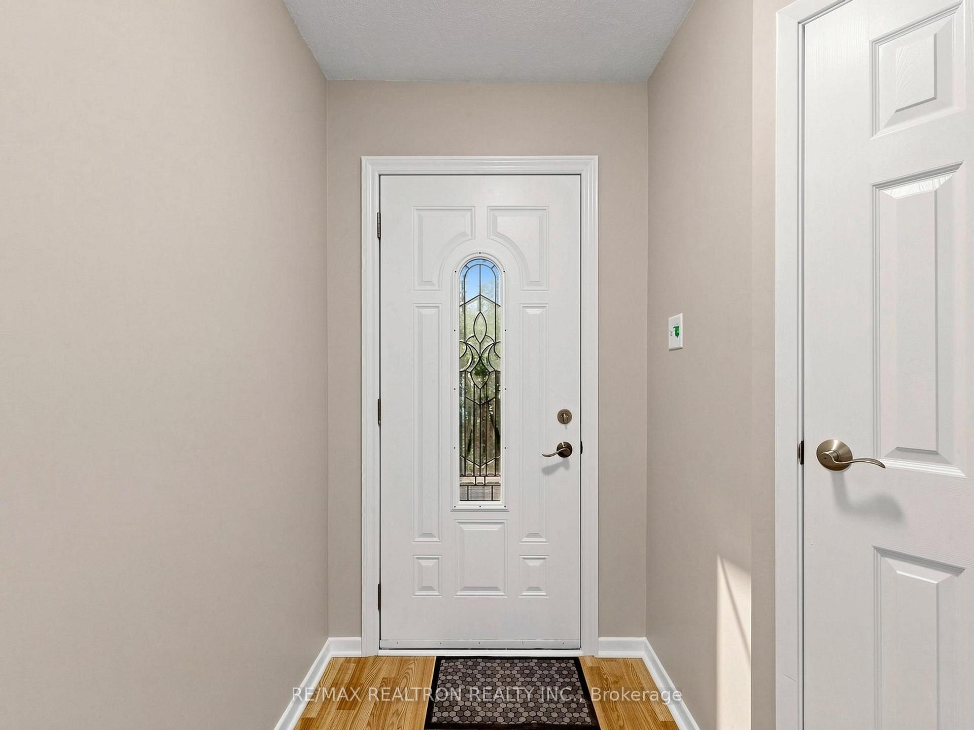 Photo 16 of 12 Robin Court, Barrie, Cundles East — HOMEH
