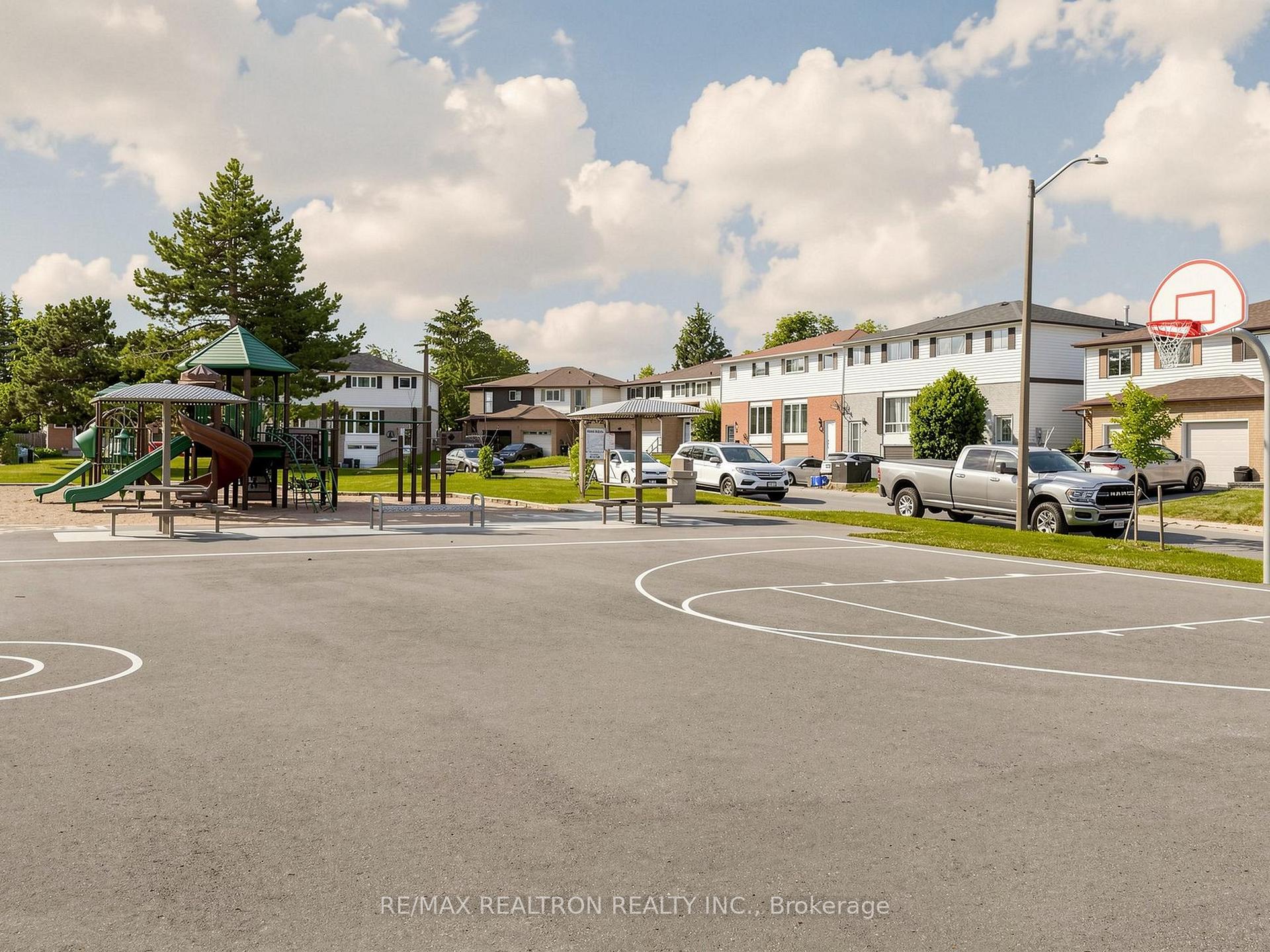 Photo 28 of 12 Robin Court, Barrie, Cundles East — HOMEH