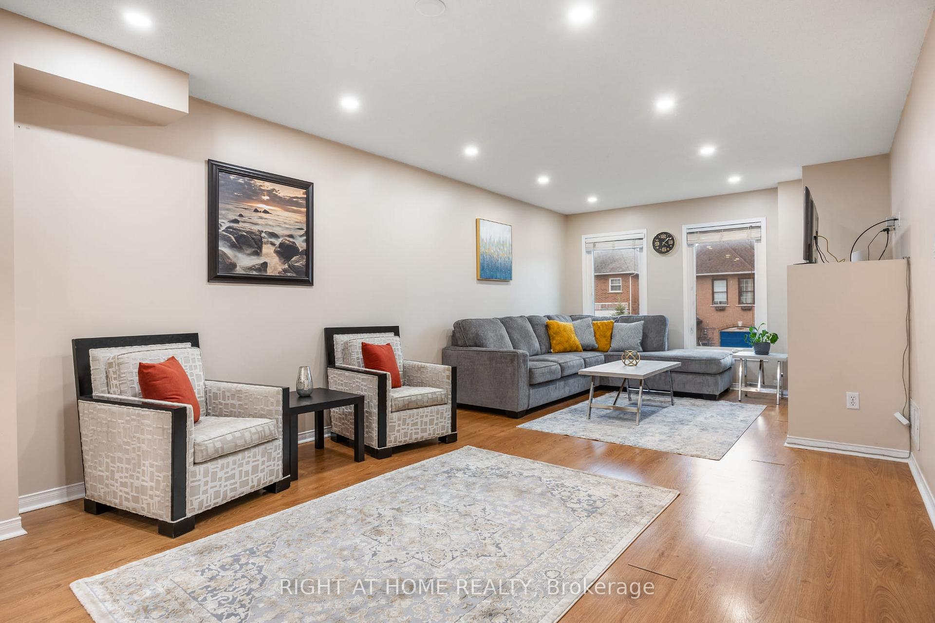 Photo 4 of 54 Amberhill Way, Aurora, Bayview Wellington — HOMEH