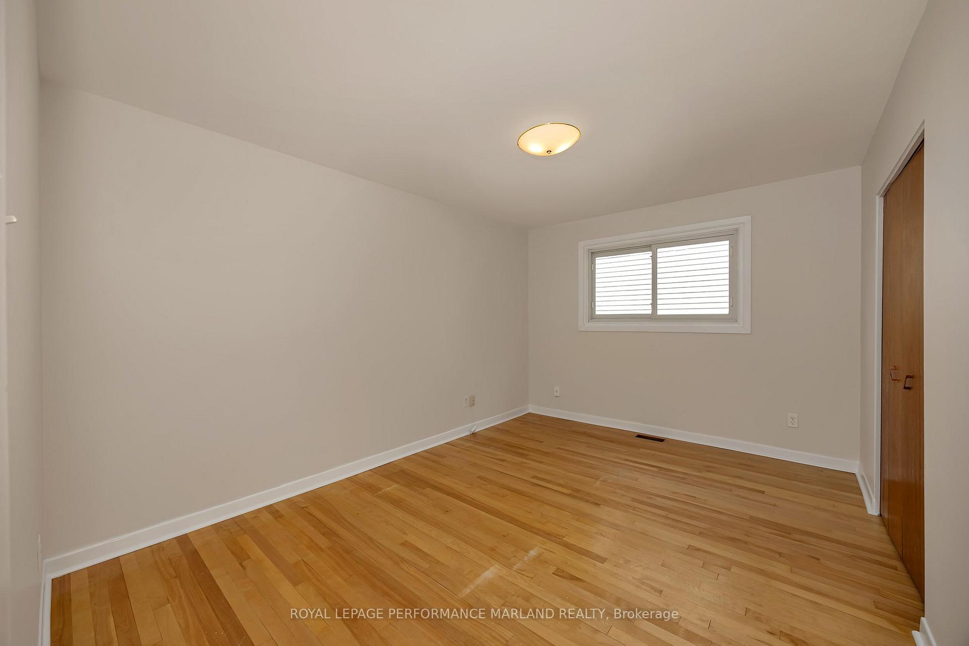 Photo 8 of 845 Forest Street S, Ottawa, Queensway Terrace North — HOMEH