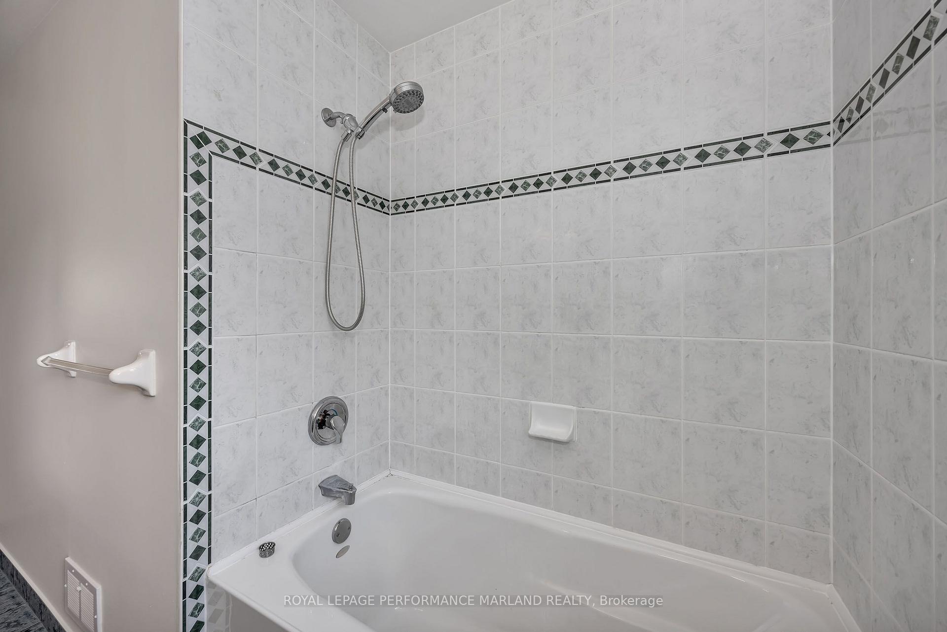 Photo 24 of 845 Forest Street S, Ottawa, Queensway Terrace North — HOMEH