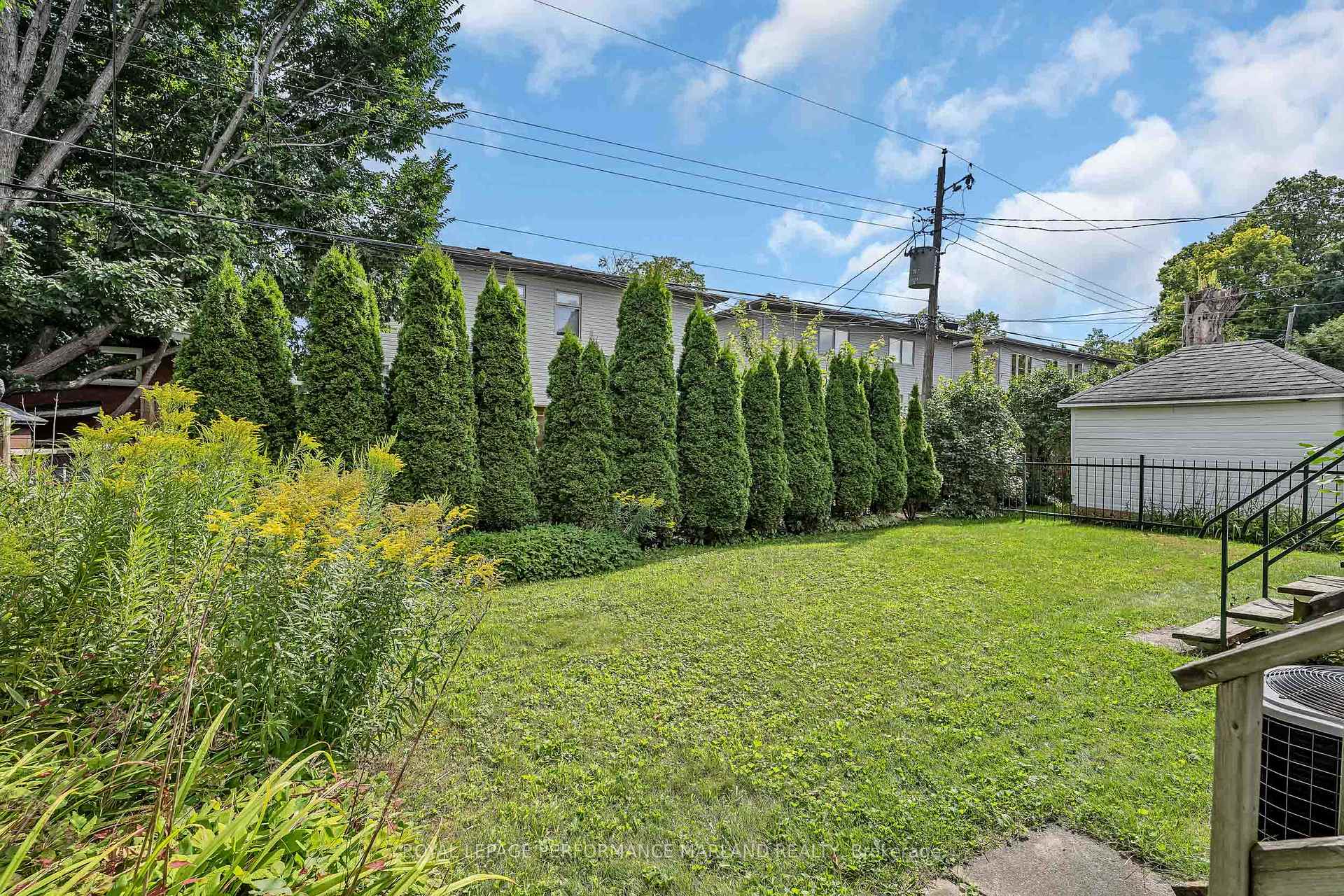 Photo 25 of 845 Forest Street S, Ottawa, Queensway Terrace North — HOMEH