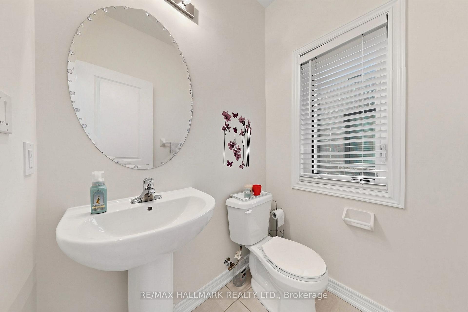 Photo 21 of 19 conarty Crescent, Whitby, Williamsburg — HOMEH