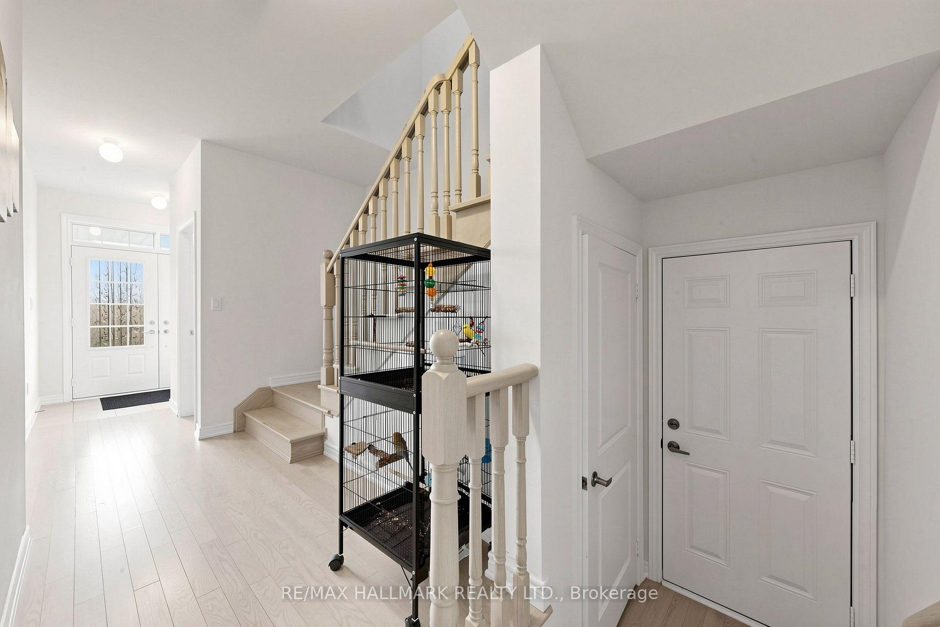 Photo 24 of 19 conarty Crescent, Whitby, Williamsburg — HOMEH