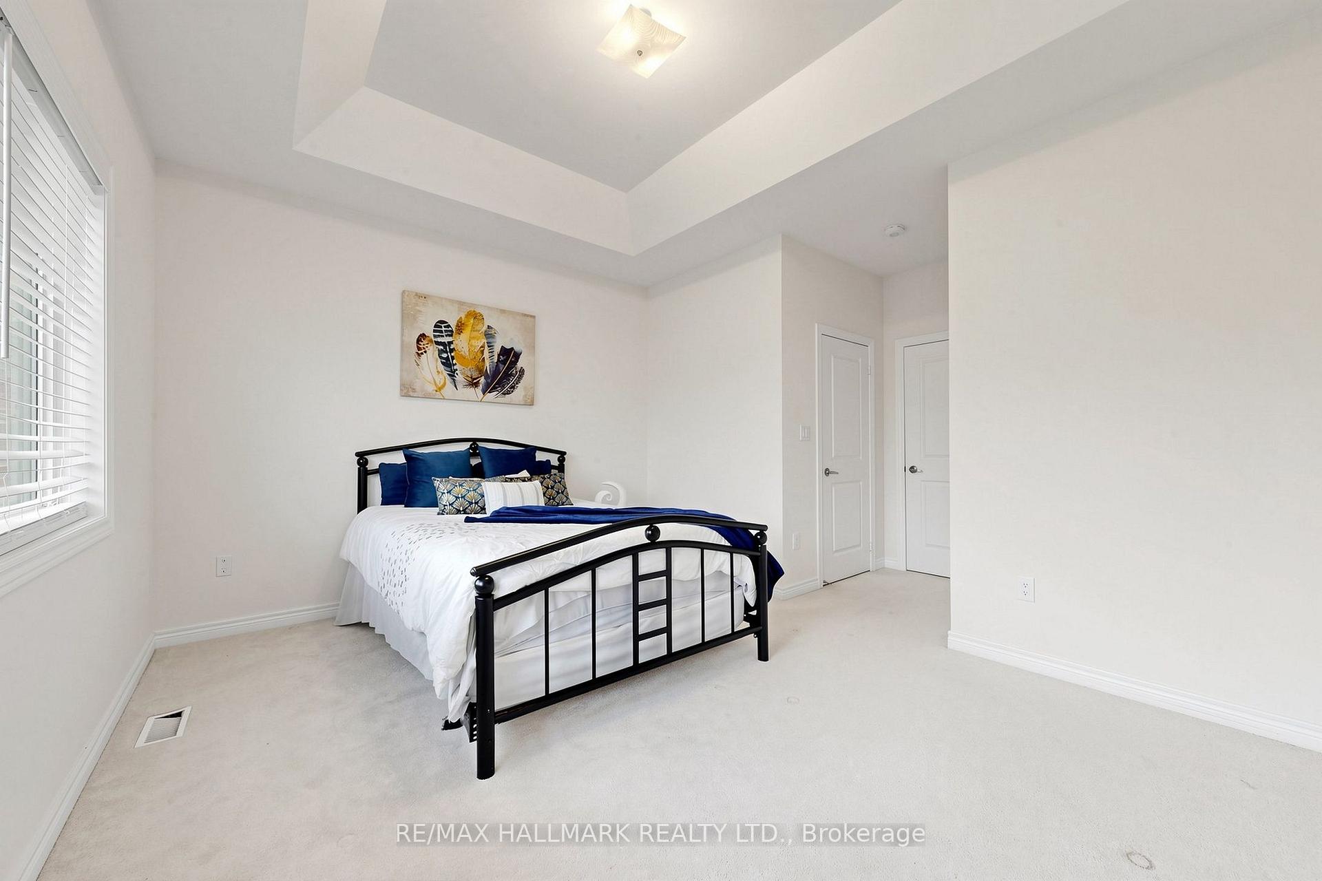 Photo 28 of 19 conarty Crescent, Whitby, Williamsburg — HOMEH