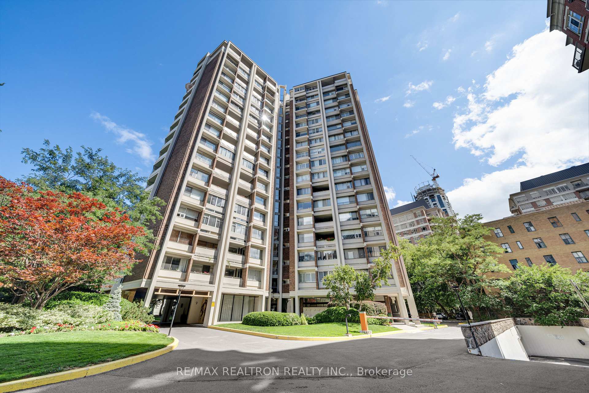Photo 43 of Unit 1501, 9 Deer Park Crescent, Toronto, Yonge-St. Clair — HOMEH