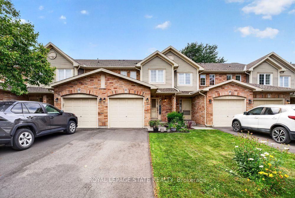 Photo 6 of Unit 11, 44 Frances Avenue, Hamilton, Lakeshore — HOMEH