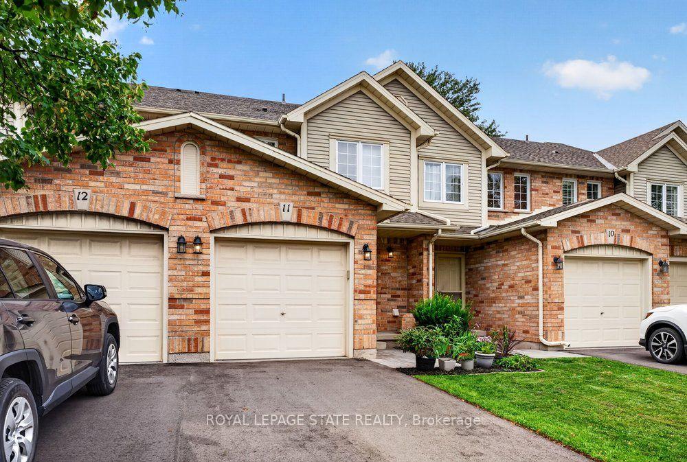 Photo 7 of Unit 11, 44 Frances Avenue, Hamilton, Lakeshore — HOMEH