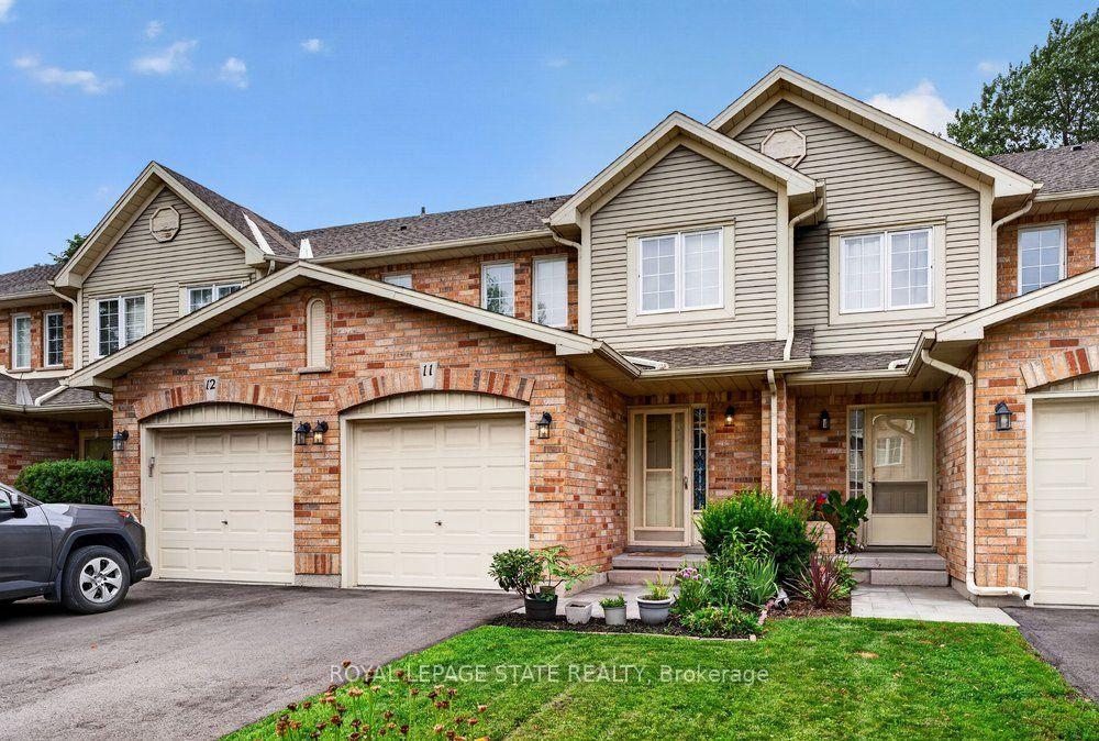 Photo 8 of Unit 11, 44 Frances Avenue, Hamilton, Lakeshore — HOMEH