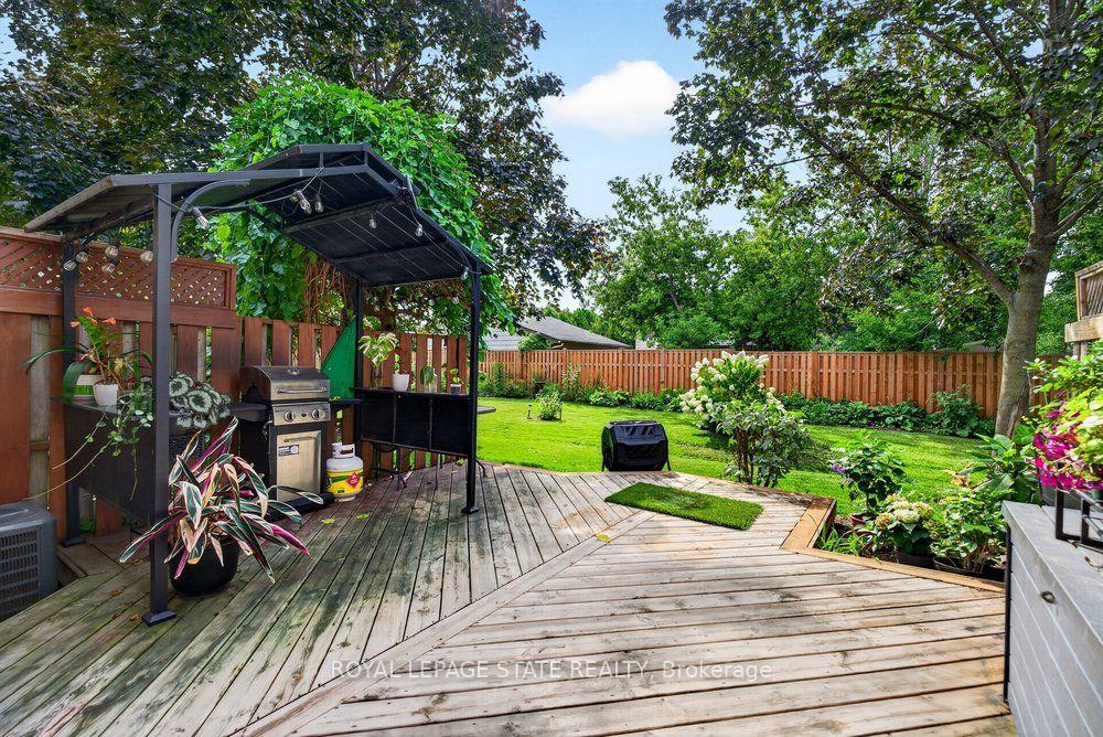 Photo 39 of Unit 11, 44 Frances Avenue, Hamilton, Lakeshore — HOMEH
