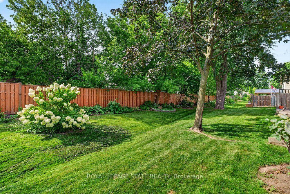 Photo 41 of Unit 11, 44 Frances Avenue, Hamilton, Lakeshore — HOMEH