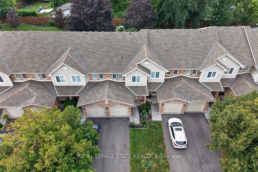 Photo 45 of Unit 11, 44 Frances Avenue, Hamilton, Lakeshore — HOMEH