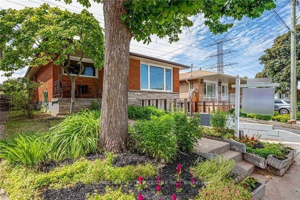 Photo 8 of Unit Bsmt, 49 Selkirk Avenue, Hamilton, Normanhurst — HOMEH