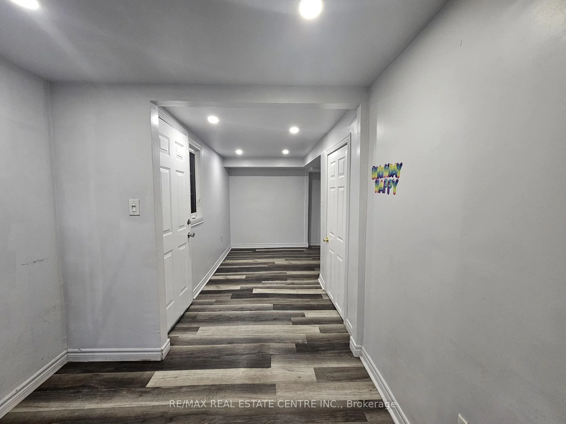 Photo 20 of Unit Bsmt, 49 Selkirk Avenue, Hamilton, Normanhurst — HOMEH