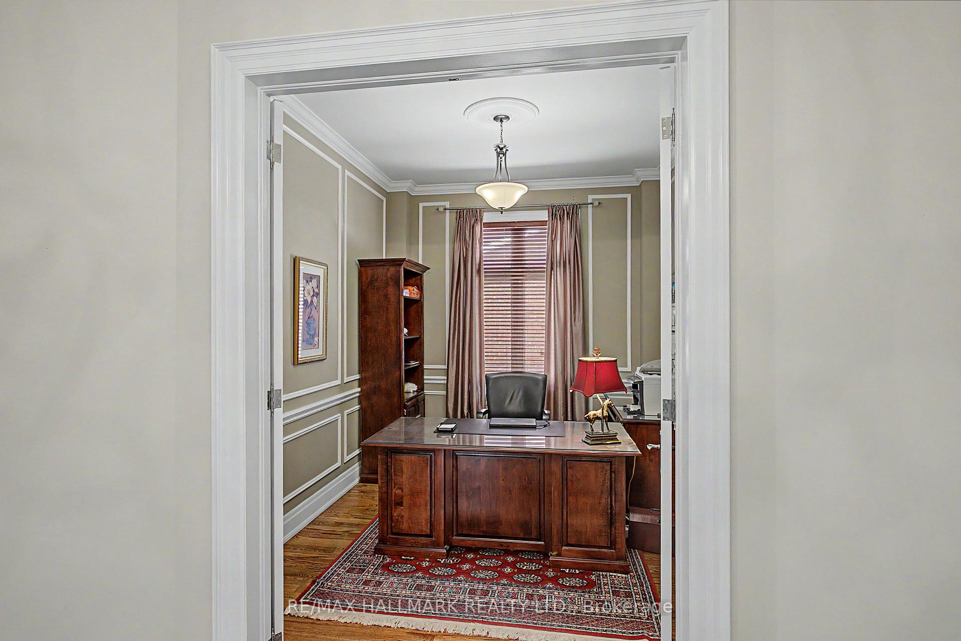 Photo 16 of 102 Duncan Road, Richmond Hill, Langstaff — HOMEH