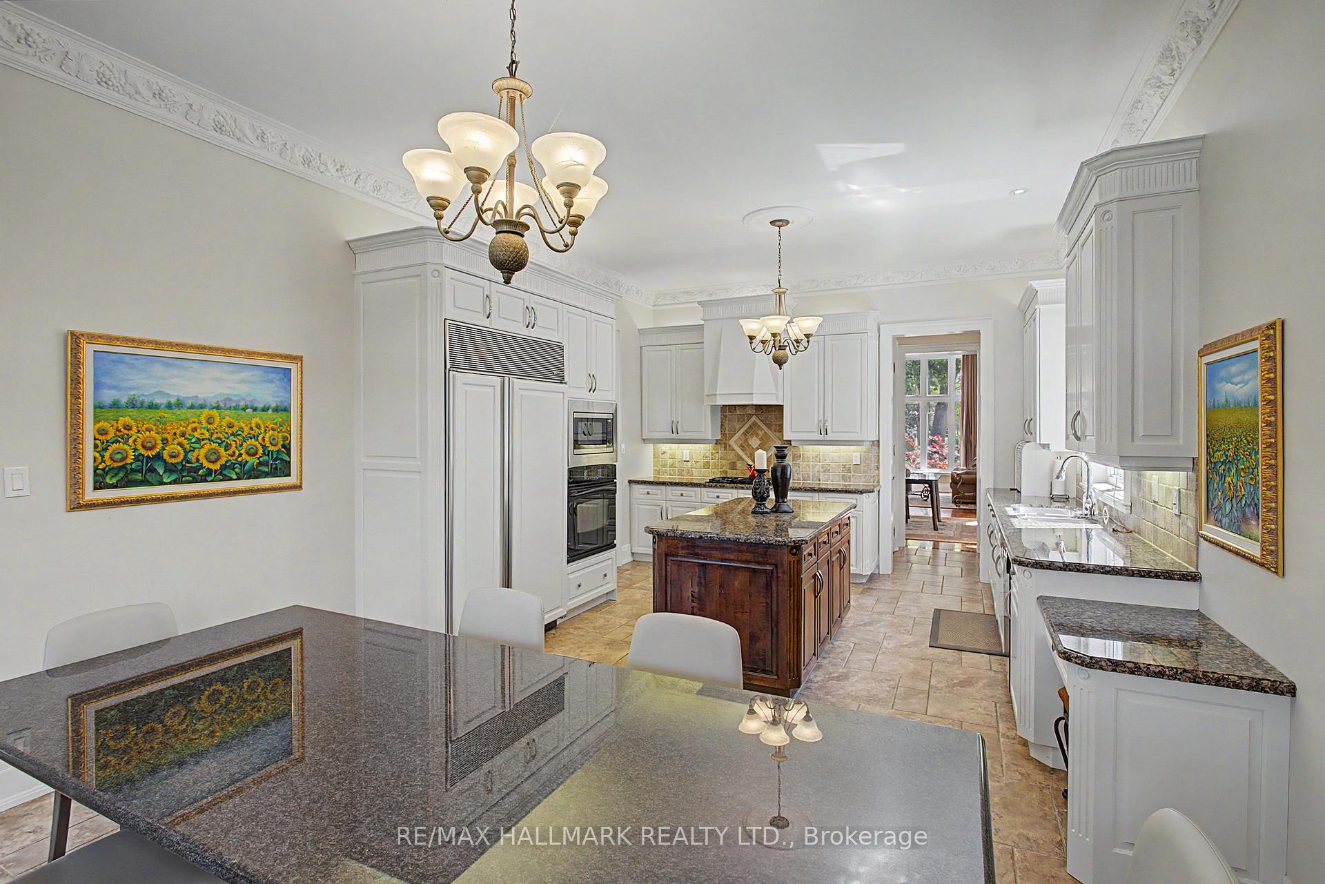 Photo 18 of 102 Duncan Road, Richmond Hill, Langstaff — HOMEH