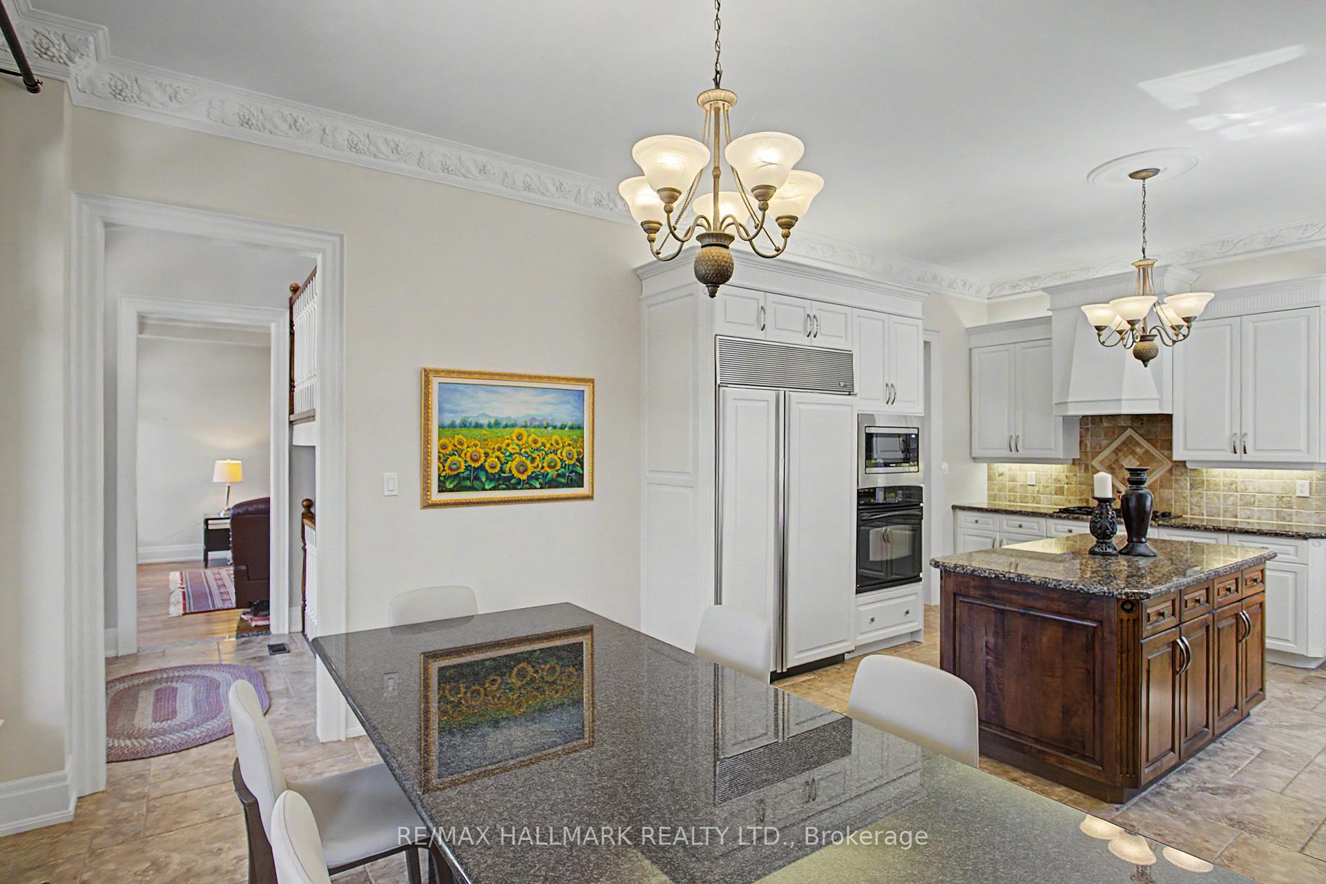 Photo 23 of 102 Duncan Road, Richmond Hill, Langstaff — HOMEH