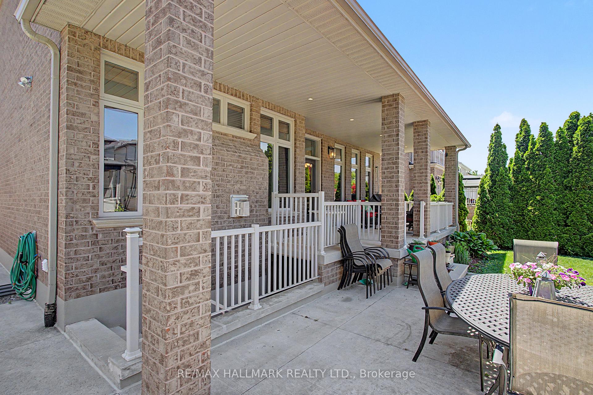 Photo 49 of 102 Duncan Road, Richmond Hill, Langstaff — HOMEH
