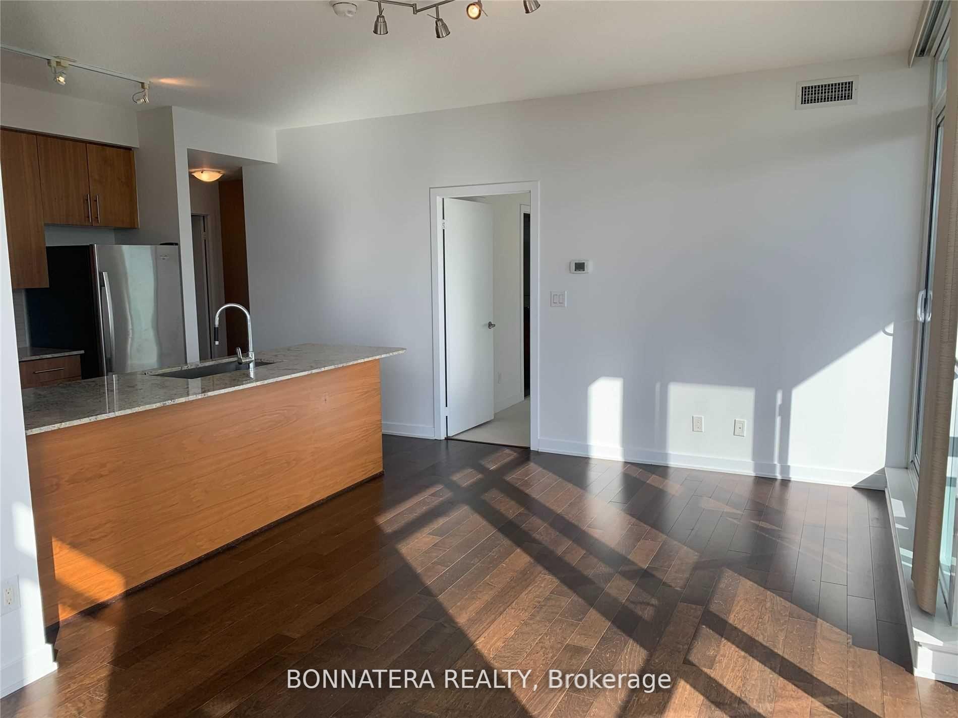 Photo 6 of Unit 3503, 4099 Brickstone Mews, Mississauga, City Centre — HOMEH